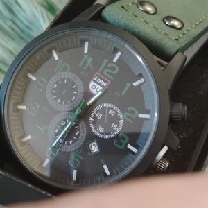 New Nice Divers Watch LeeAnn Leather Band Shatterproof Display Glass With Tool